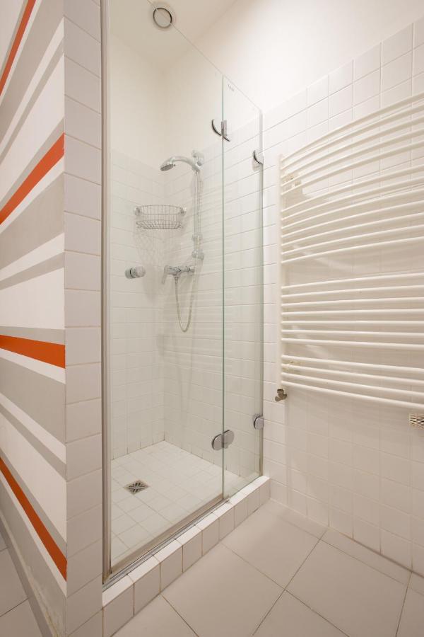 Elegant Apartment With Free Garage In The Center Of 프라하 외부 사진